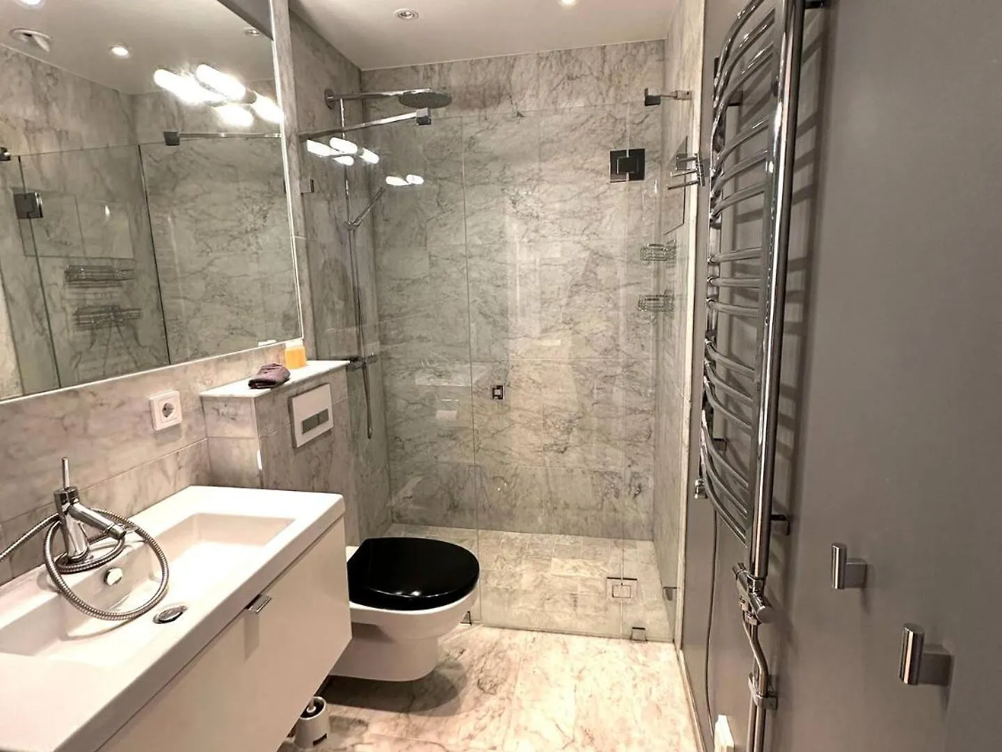 Luxury Apartment In City Γκέτεμποργκ 0*,  Σουηδία
